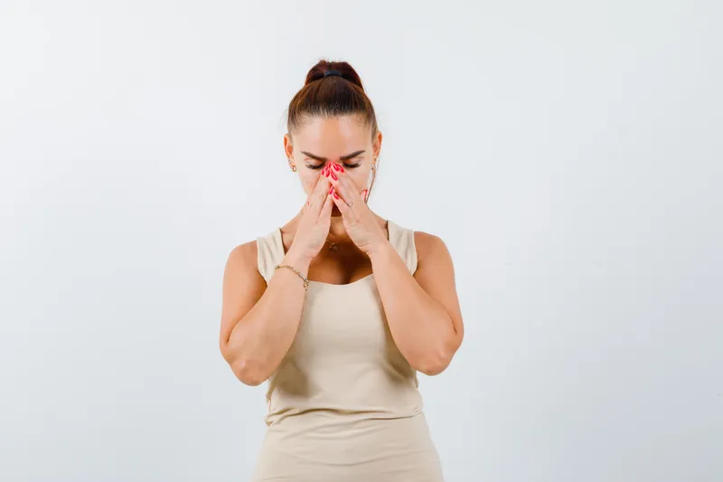 Симптомы синусита: диагностика, причины и методы лечения